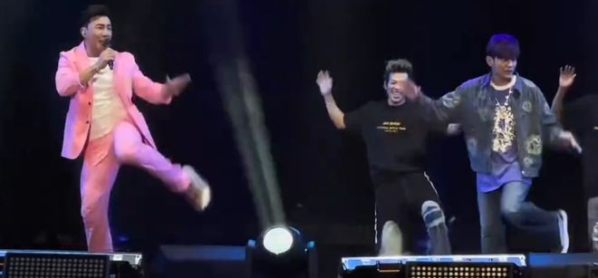 在劉畊宏演唱會跳瘋了