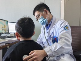 寶寶感染甲流鼻子像裝了吹風(fēng)機(jī)
