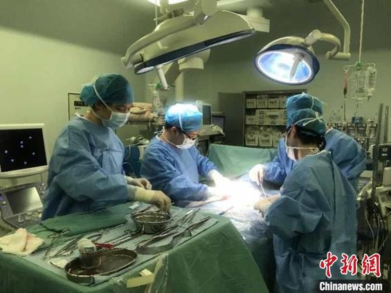 澳門紅雙喜免費(fèi)資料大全,19歲男大學(xué)生腦死亡家人捐贈其器官