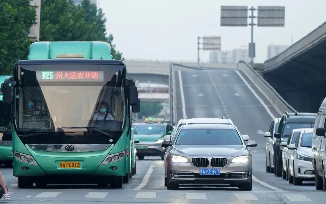 2025澳門今晚開什么號(hào)碼,河北保定兩公交車相撞 公交公司回應(yīng)