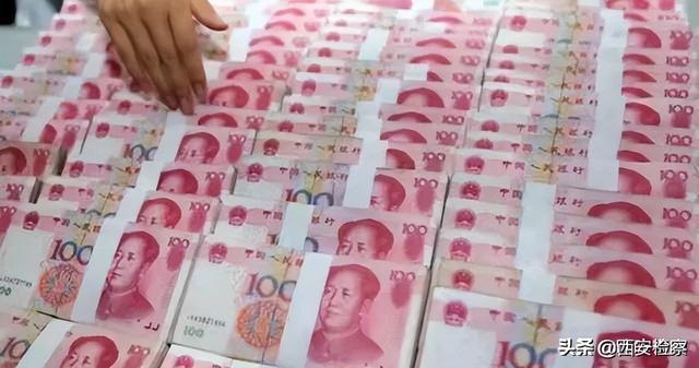 澳門老鼠報三期四肖879345.cc,向太帶貨奢侈品包5小時賣超千萬