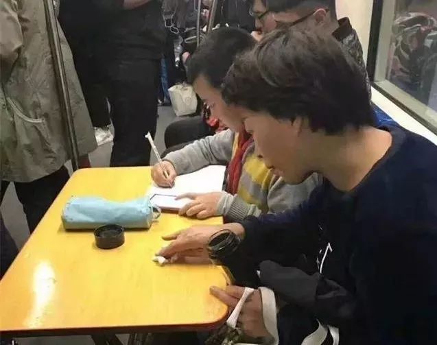 新奧集團(tuán)面試難嗎,小學(xué)生開始在肥娟小吃店搞預(yù)售