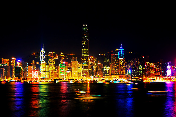 香港與澳門的文化與特色夜生活，探索特馬文化之旅